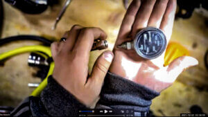 Scuba Submersible Pressure Gauge (SPG) and air spool 